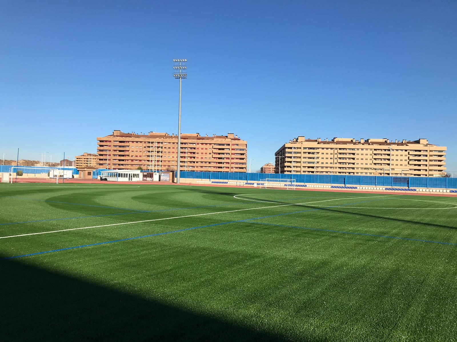 Renovación de Césped Artificial del Campo de Fútbol de la Urbanización El Quiñón, Toledo Image