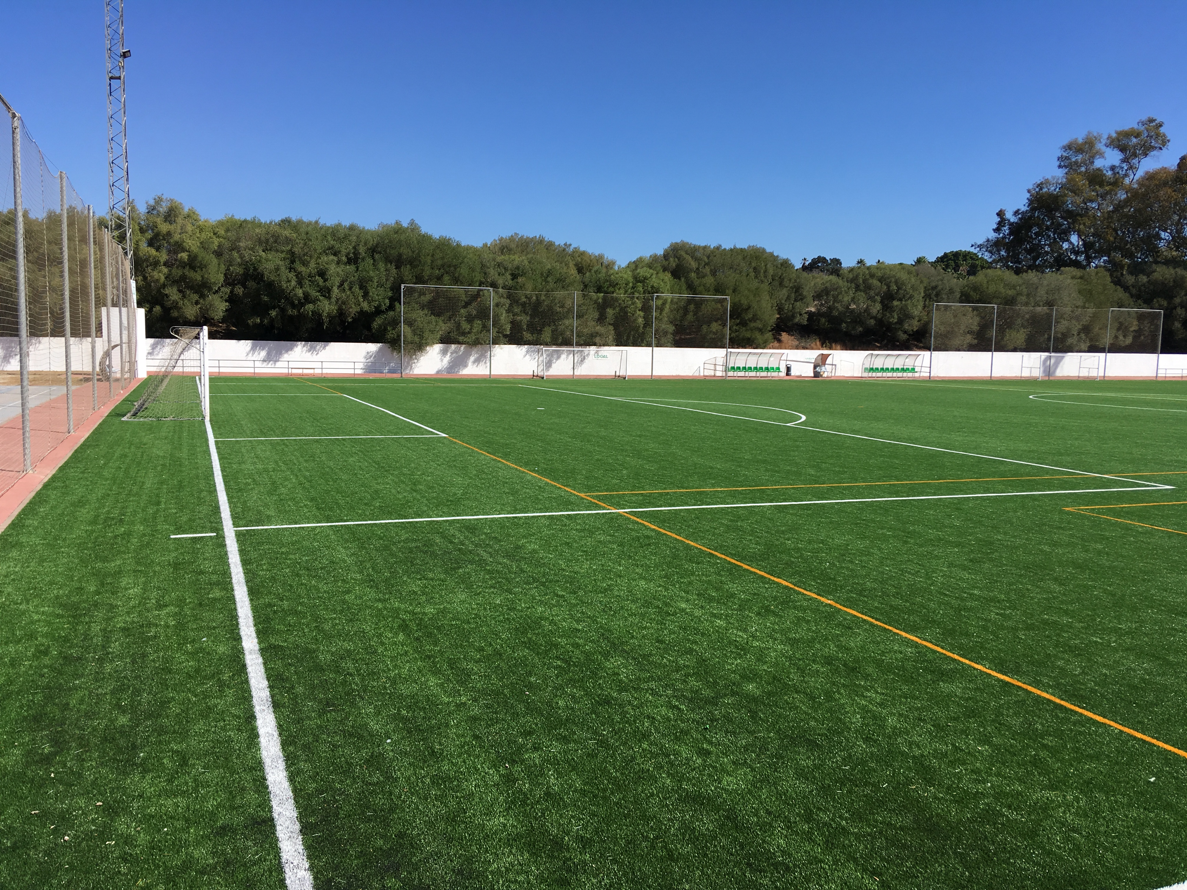 Campo de Fútbol municipal Hnos García Mota – San Roque, Cádiz Image