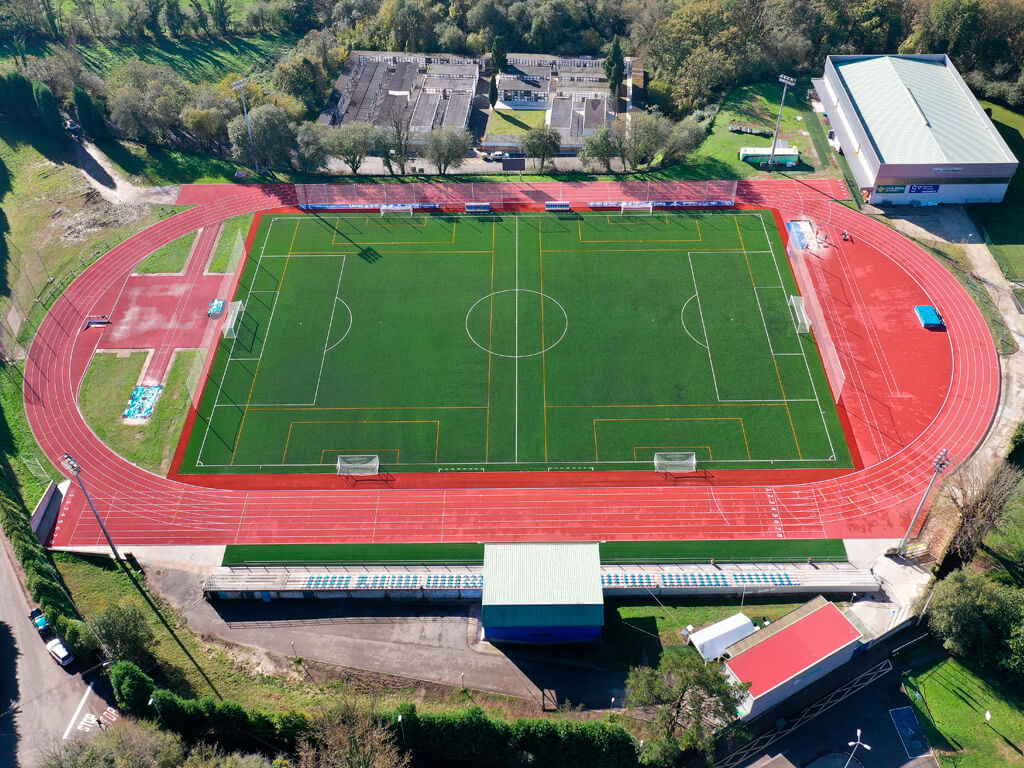 Obras de renovación de la Pista de Atletismo en las Instalaciones Deportivas de La Cebera, Lugones, Asturias Image