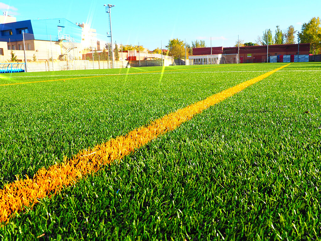 CMF RANILLAS. Campo de fútbol para el ayuntamiento de Zaragoza con tecnología de DOBLE TUFTADO Image