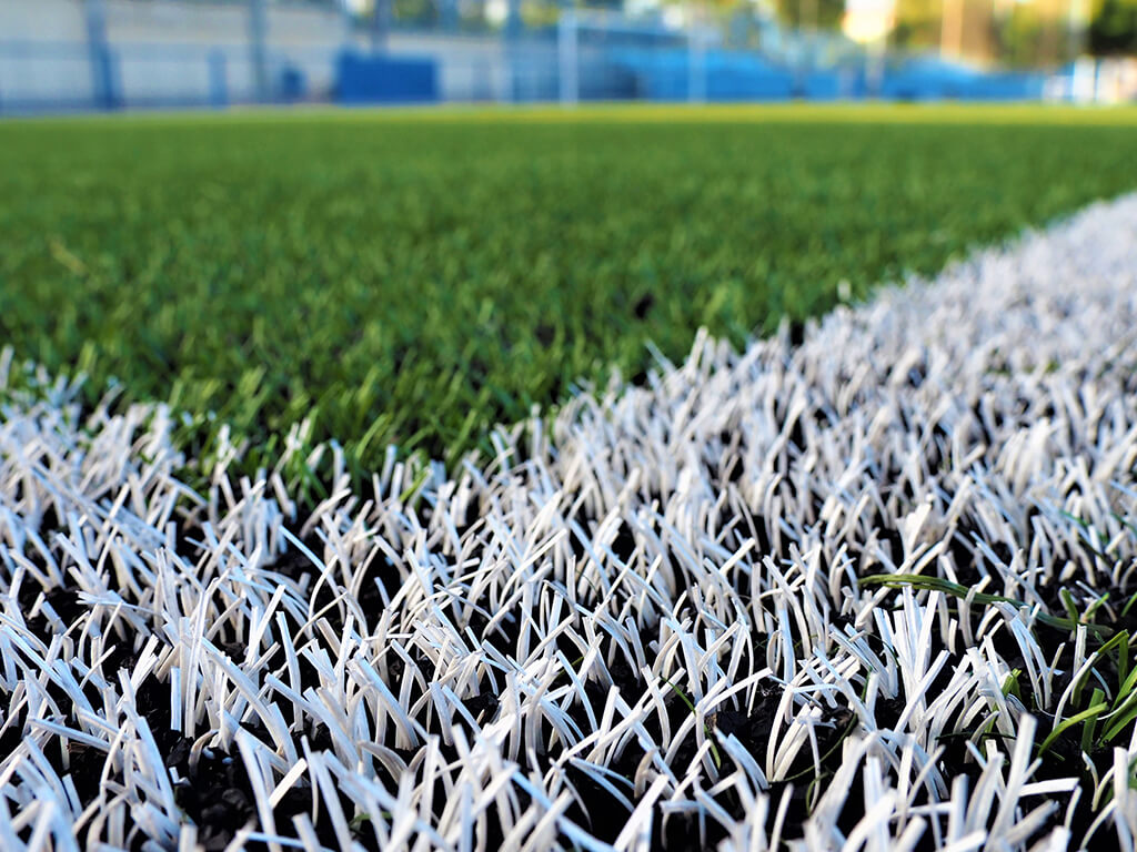 OPSA ejecuta 11 campos de fútbol para el ayuntamiento de Zaragoza usando el innovador sistema Greenfields DT Elite 60 con tecnología de DOBLE TUFTADO Image