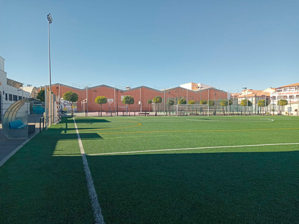 Campo de fútbol-7 en Churriana de la Vega (Granada)