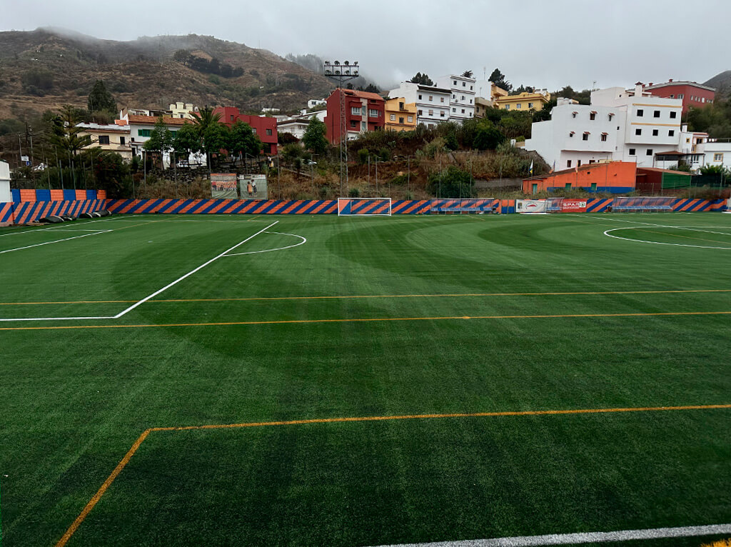 Campo de fútbol Municipal Vega de San Mateo en Las Palmas Image