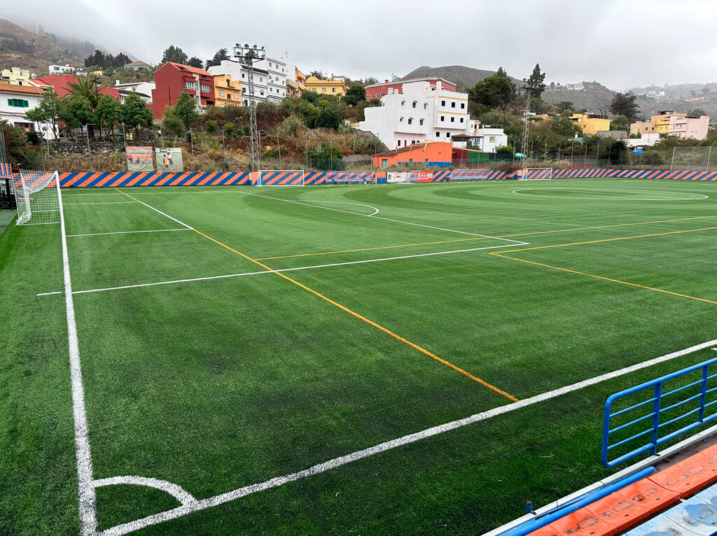 Campo de fútbol Municipal Vega de San Mateo en Las Palmas Image