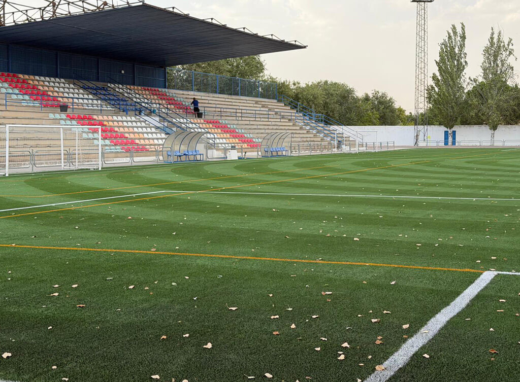 Campo de futbol en Madridejos, Toledo Image